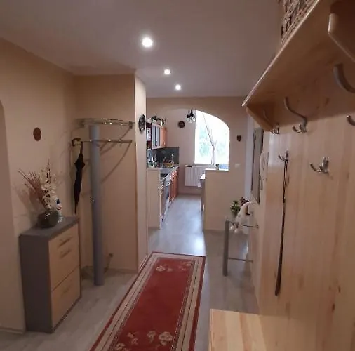 Var-lak Apartman *